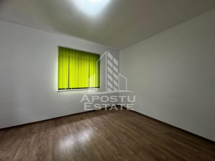 Casa individuala, 5 camere, 3 bai cu terasa si curte proprie de 400 mp - 3