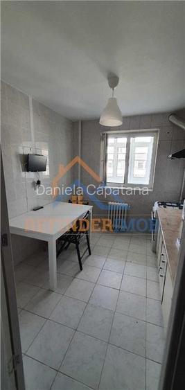 Apartament cu 3 camere decomandat în Giulești Apartament cu 3 camere decomandat în Giulești
