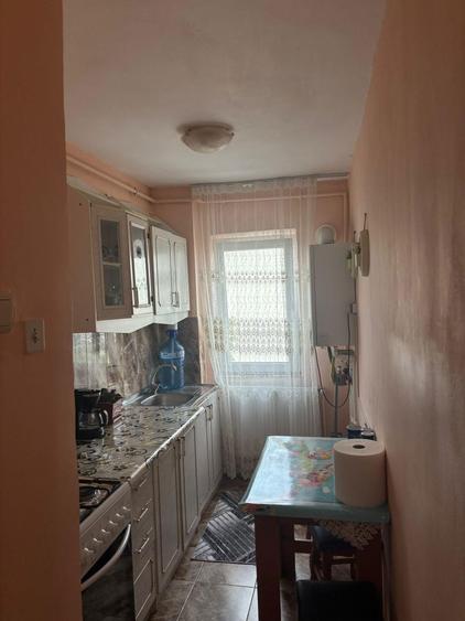 Vand apartament 2 camere - 2