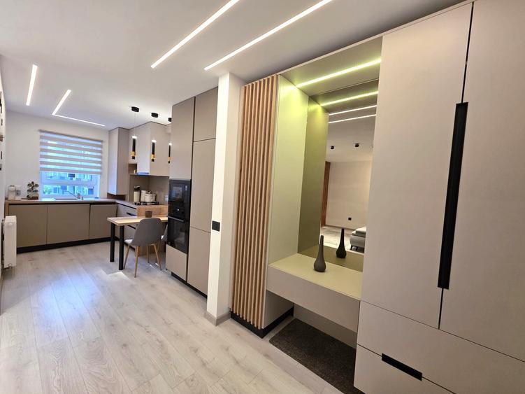 Garsoniera etaj 1 Avantgarden 3 - 6