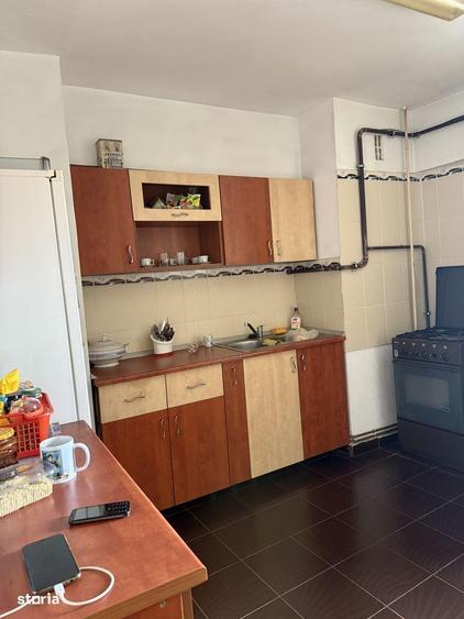 Zona Smith, etaj 6/8, pret 180 000 euro negociabil - 6