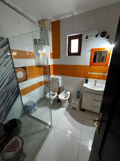 Apartament 4 camere- zona Inel2 - 7