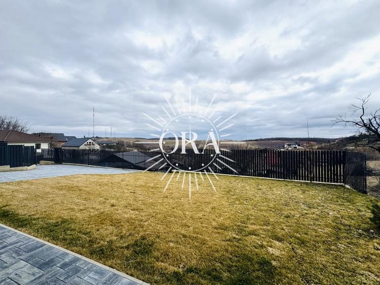 CASA SEMIFINISATA CU CF DE VANZARE CU GARAJ FELEACU - TEREN 630 MP CU PRIVELISTE - 2