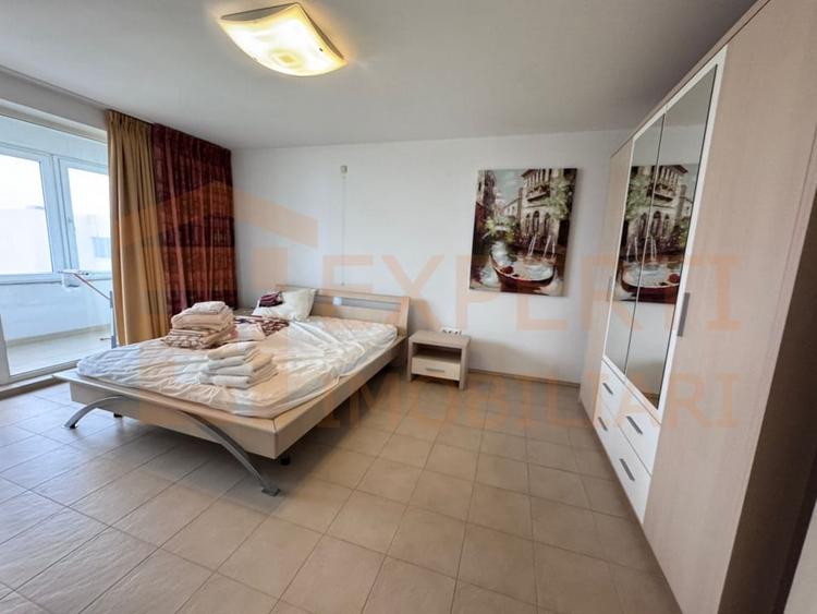 Oportunitate! Apartament 3 camere de vanzare, in Zona Centrala - 7