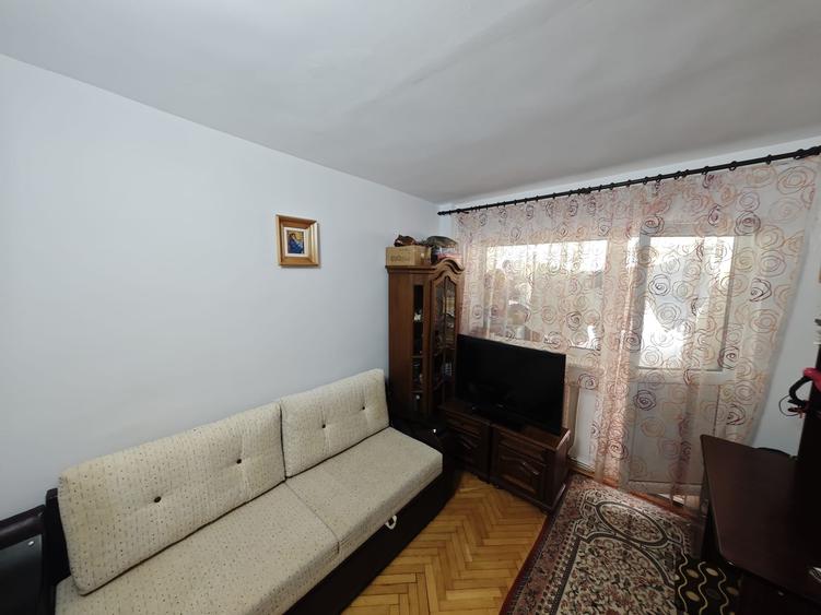 Apartament cu 4 camere în Central
