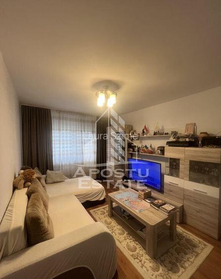 Apartament 3 camere modernizat Apartament 3 camere modernizat