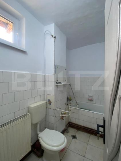 Apartament cu 2 camere, decomandat in zona Centrala a Brasovului - 13