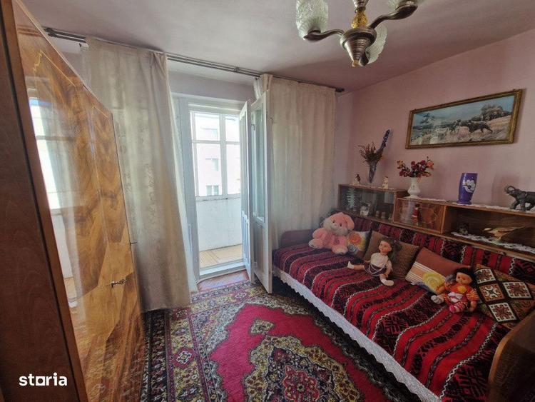 Apartament de 3 camere, decomandat, 66 mp., zona Sens. - 6