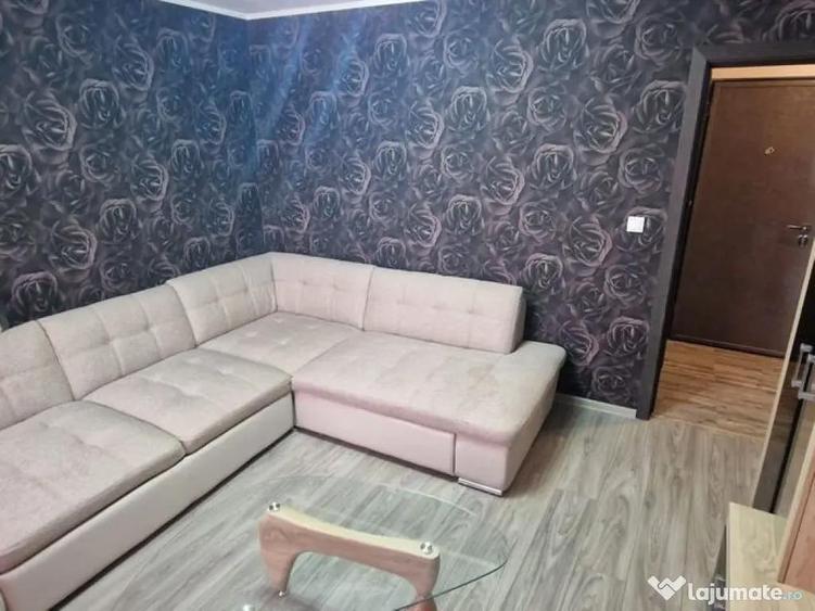 Garsoniera decomandata zona Far. - 6