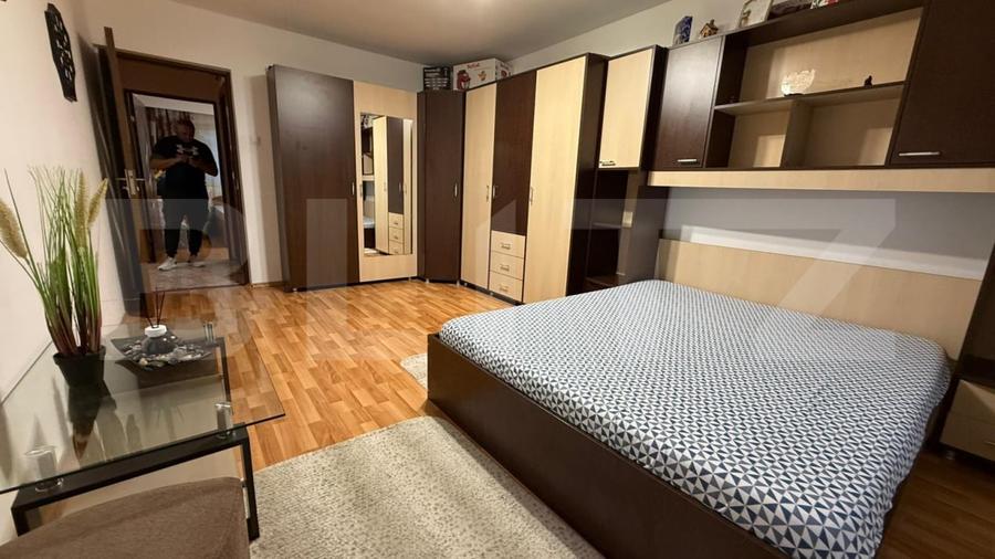 Apartament de vanzare, cu 2 camere, decomandate - 3