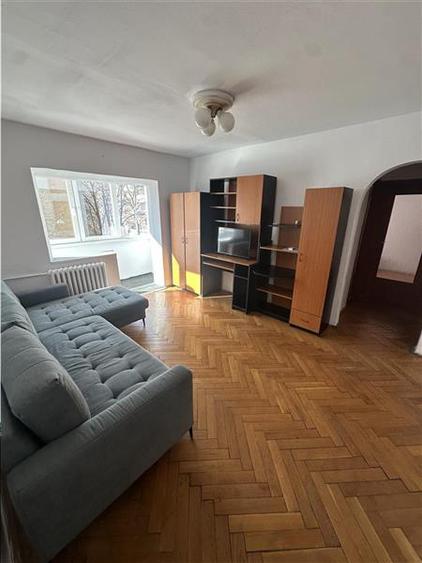 3 camere etaj 3 Aradului - 2