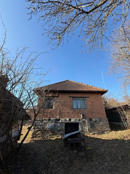 Casa de vanzare la tara - 4