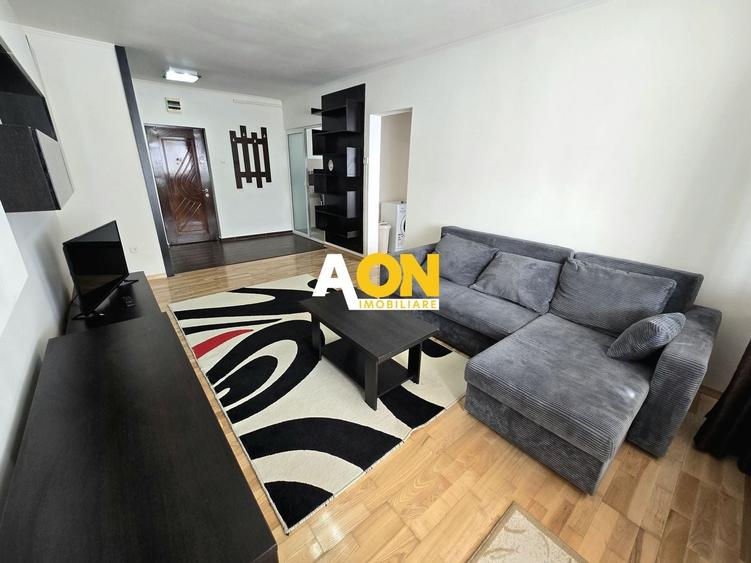 Apartament 2 Camere, Renovat Zona Cetate, Bloc cu Lift - 1