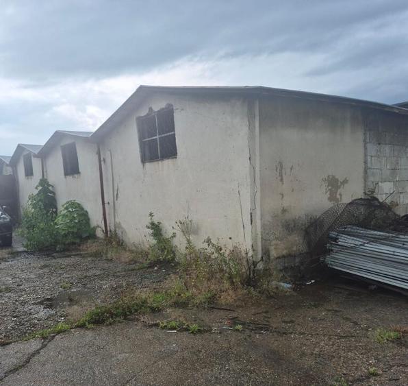 Electrolizei, hala 700mp - 1