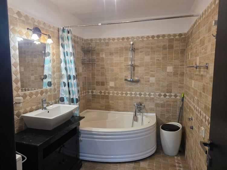 De închiriat Apartament 3 camere strada Marin Preda + locuri parcare - 8