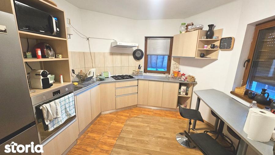 Vila Breazu, an 2018, 500 mp teren, beci si garaj - 9