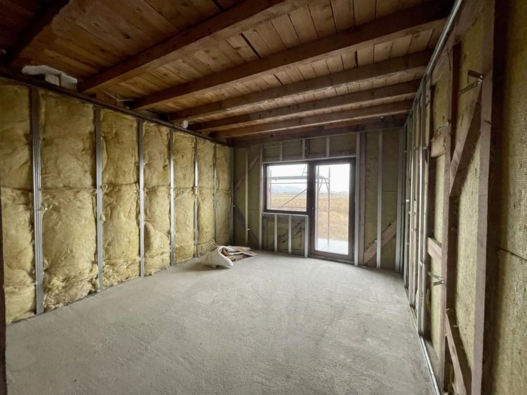 Pensiune cu piscina in constructie - 10