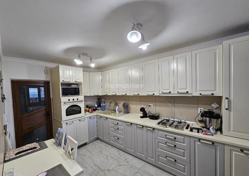 Vila si teren in Horia Vila si teren in Horia