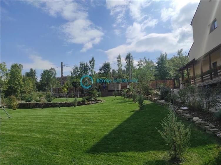Royal Imobiliare -vanzare vila/ casa de vacanta zona CAMPINA - 4