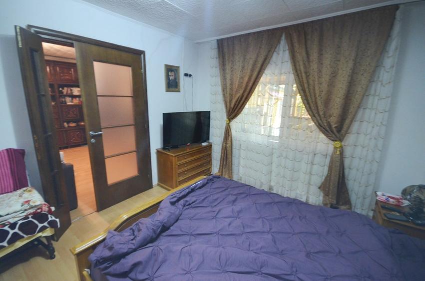 Casa din caramida, Parter + Pod - Dobroesti - 9