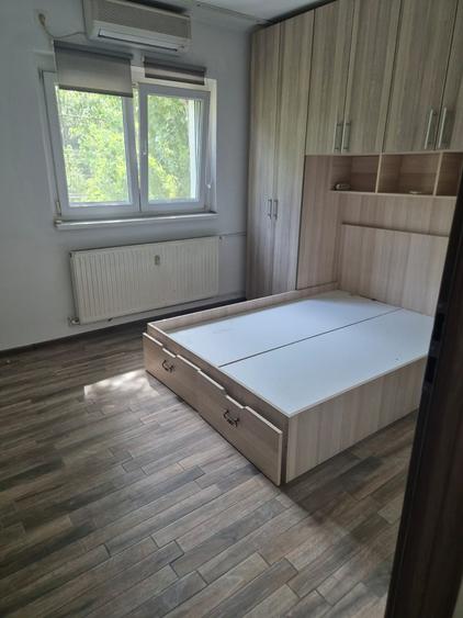 Apartament cu 3 camere de vânzare - Str. Fântânica, București - 5
