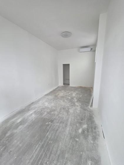 Spațiu comercial, de 56 mp, în Rogerius