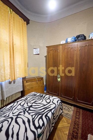 CASĂ CLASICĂ DE VANZARE CU POTENȚIAL PREMIUM ÎN ZONA 1 MAI - 5