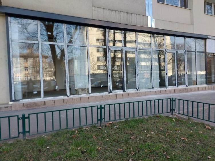 Spatiu comercial bulevardul Basarabia 124 mp - 1