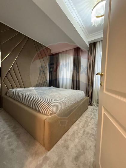 Apartament cu 3 camere de vânzare în zona Ultracentral - 4