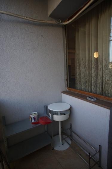 Apartament cu 2 camere semidecomandat, mobilat în Timpuri Noi