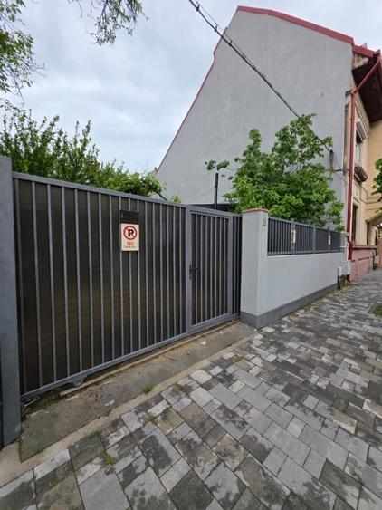 Casa de vânzare metrou Iancului - 1