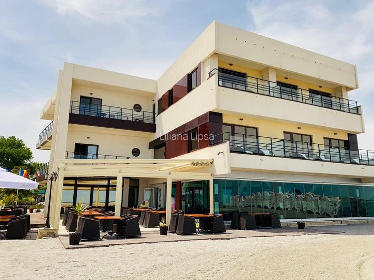 Mamaia, Hotel+ restaurant