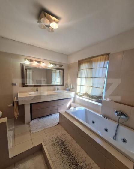 Casa individuala cu 4 camere, 520 mp de teren, zona cu acces - 22