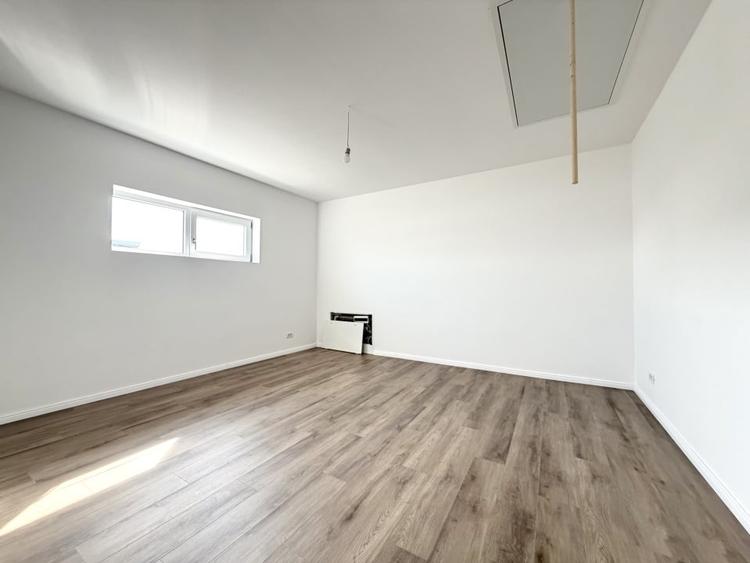 Duplex top, despartit prin garaj, 5 camere, 218 mp utili - Ghiroda - 7