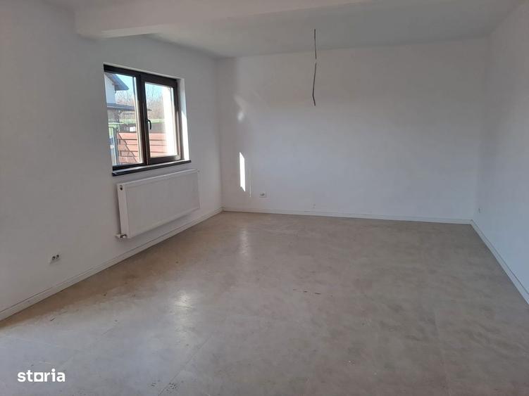 Casa cu 5 camere in Horpaz-Lunca Cetatuia, Iasi, Pret 137000 euro - 9