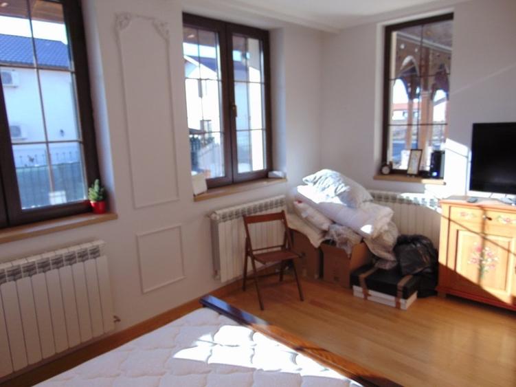 FARA COMISIOANE linga padure Vila 7 camere mobilata 4 bai 2 terase pe 1600mp - 59