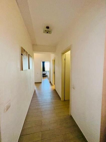 Aleea Privighetorilor 4 camere decomandate (ne)mobilat complet etaj 2/S+P+7 - 19