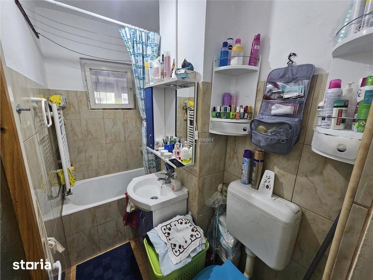 Garsonieră decomandată în Calea Caransebeșului