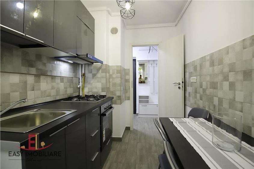 Apartament 2 camere, ultracentral, etaj 1, prima inchiriere, Str. Tineretului - 7