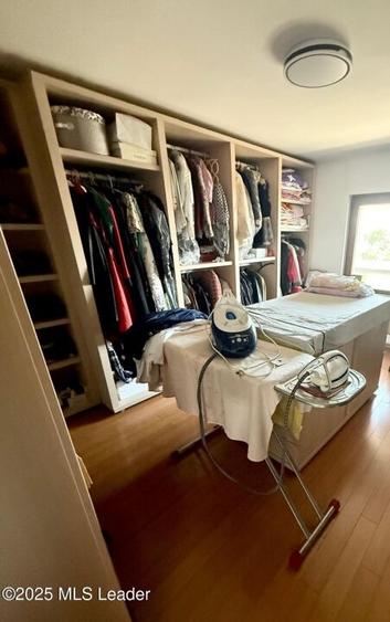 Casa Mogosoaia cu livada, crama si terasa - 16