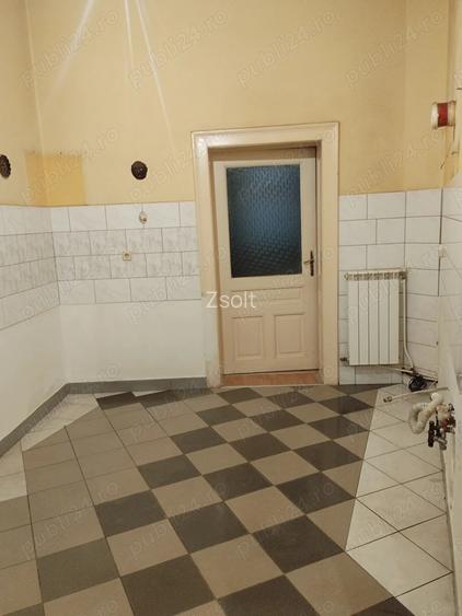 Apartament la casa de vanzare Apartament la casa de vanzare