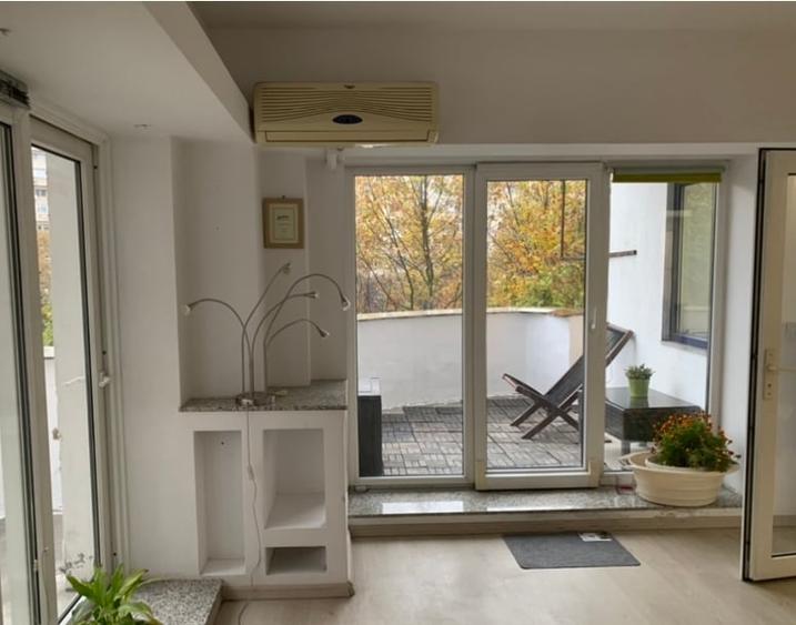 Locatie exceptionala, centru,UNIRII,STRADAL,MONOLIT,vedere bulevard,pe sud,102mp - 1