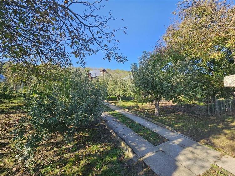 CASA SI TEREN DE VANZARE BORZESTI-Onesti - 4