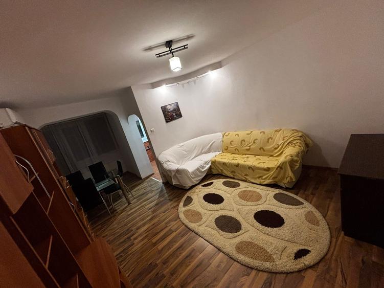 Garsoniera de vanzare in zona Bld 1 Decembri 1918-metrou Costin Georgian - 2