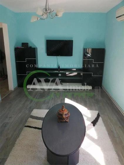 Apartament 3 camere decomandat zona Nord - 1