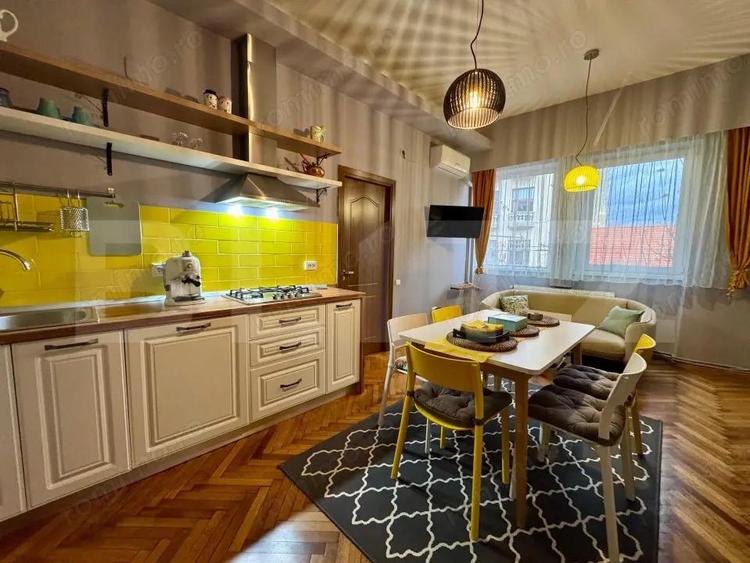 Apartament decomandat, cu 3 camere, 100 mp, 2 bai, Calea Mo?ilor - 6