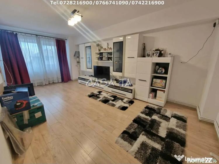 Apartament cu 4 camere decomandat în Central