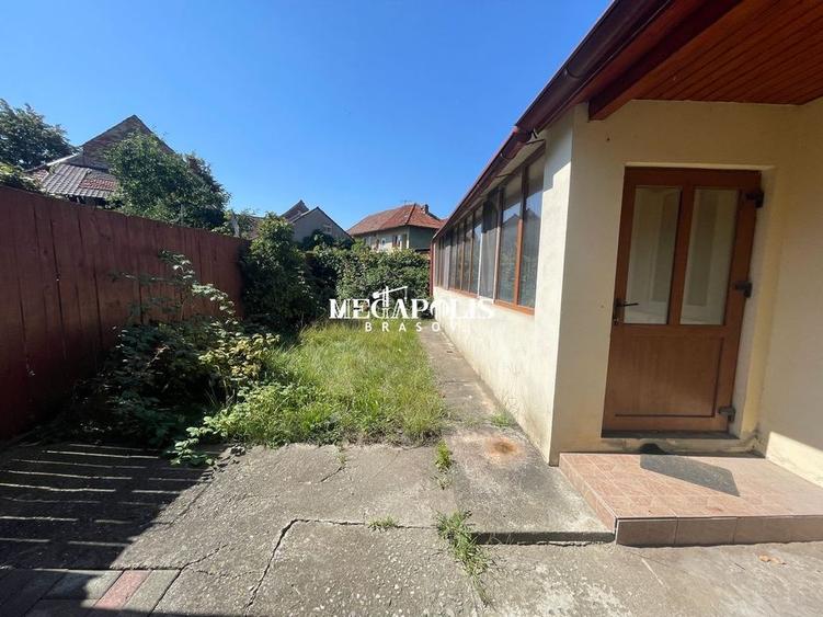 2 Case intr-o Curte/Zona Ultracentrala/Pretabil activitati Comerciale - 8