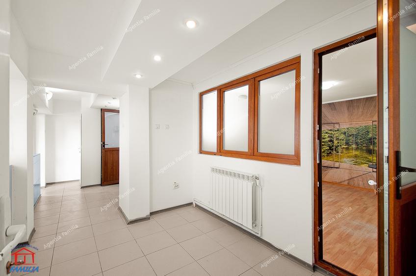 Spatiu comercial parter de bloc BR-uri Agentia de Voiaj - 5