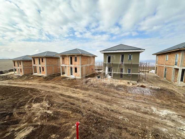 Casa 4 camere de vanzare in Apahida - 6